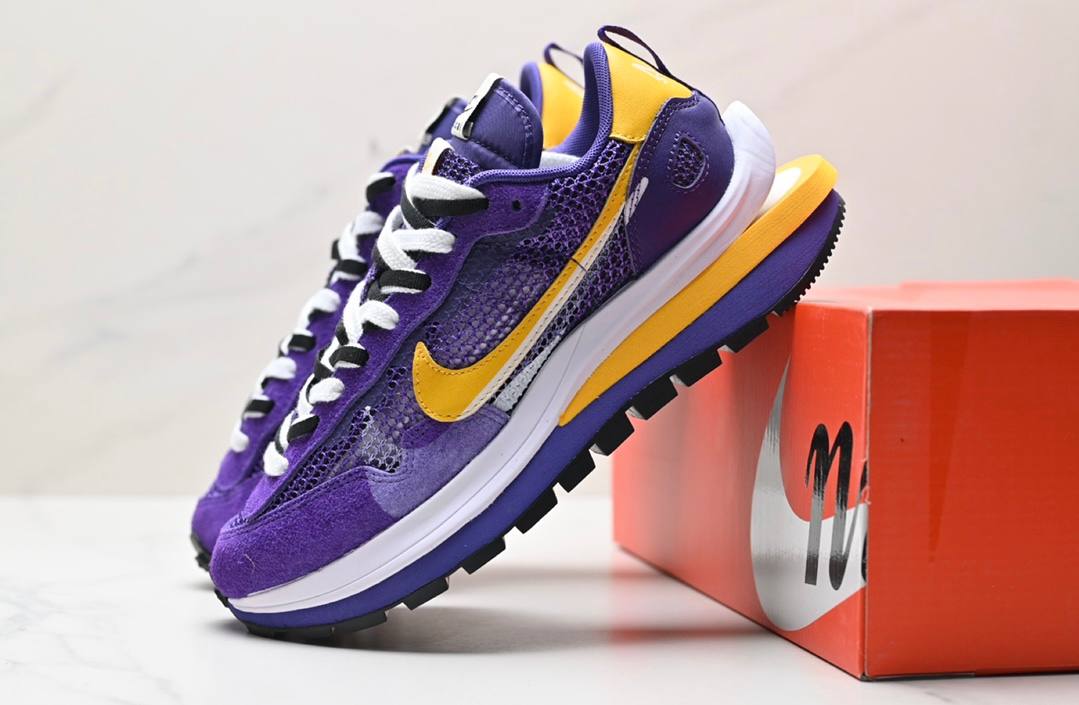 Обувки Sacai VaporWaffle Purple Orange