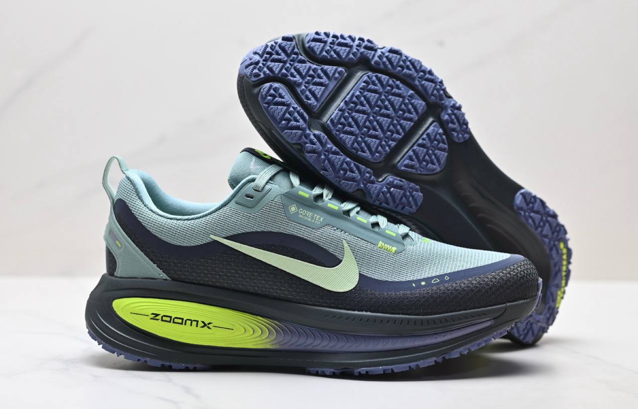 Обувки Vomero 18 GORE-TEX Seaweed Cannon