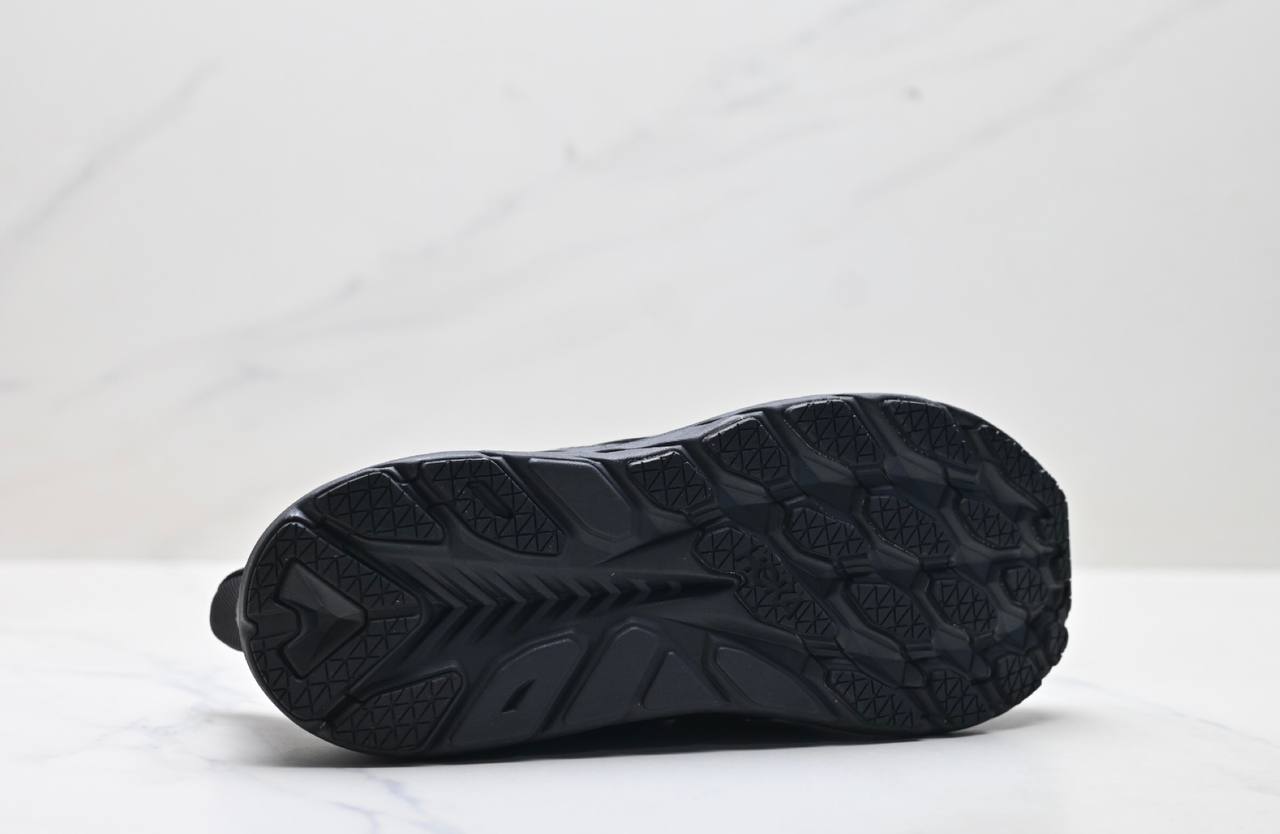 Обувки Hoka One One Project Clifton Triple Black